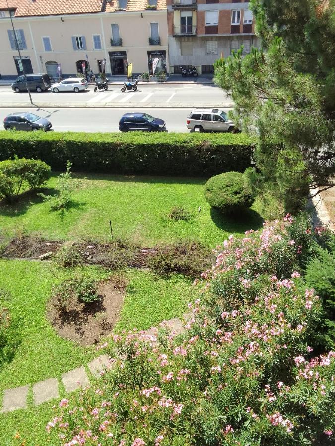 Camera Doppia A 700 Metri Dallo Stadio Cir 015146 Milánó Kültér fotó